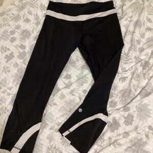 Lululemon Crop Athletic Pants